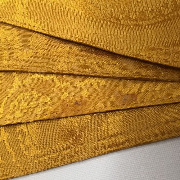 Fall Paisley Placemat Set Of 8 Red Gold Green Print Rich Colors - Picture 9 of 12